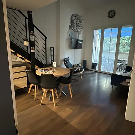 Celeste's House Apartment
