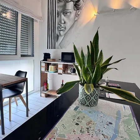 Celeste's House Apartment *